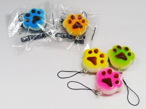 にくきゅうストラップ