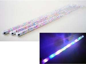 光るパステルビーズバトン